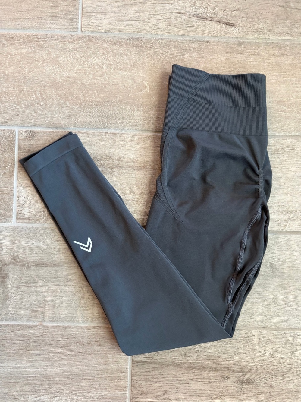 ONER ACTIVE - EffortlessLift Seamless Legging. Small, Regular length - Picture 6 of 6
